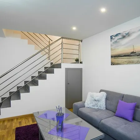 Apartament Too Sweet 1 Split